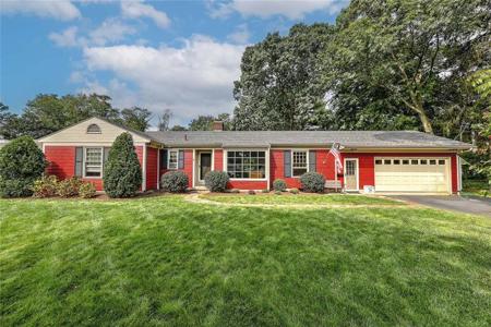6 Plymouth Drive