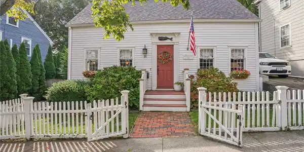 27 King Street