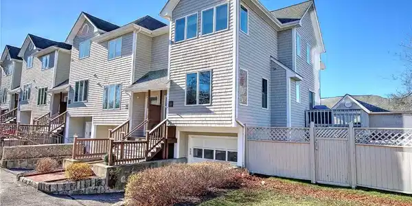 461 North Lane