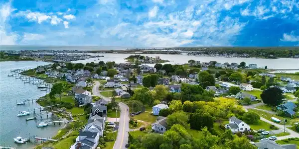 84 East Shore Road