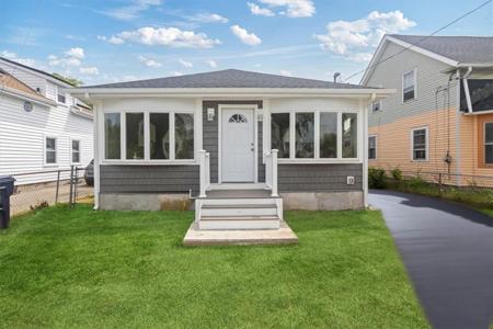 34 Stowe Avenue