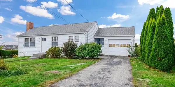 45 Leonard Bodwell Road