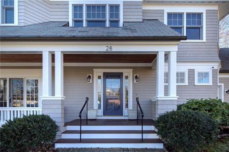 28 Pond Avenue