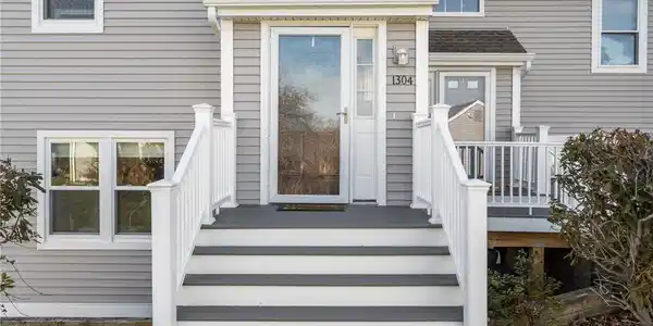 1304 Fairway Drive