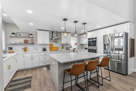 53 Baycliff Drive