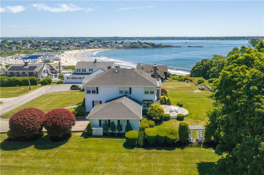 Image 2: Panoramic ocean views