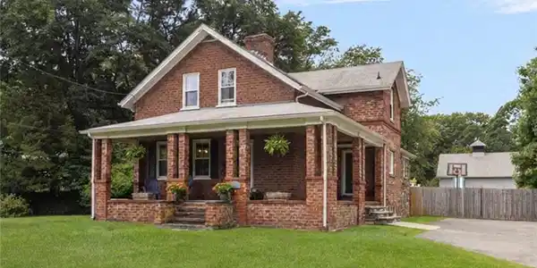 248 New Meadow Road
