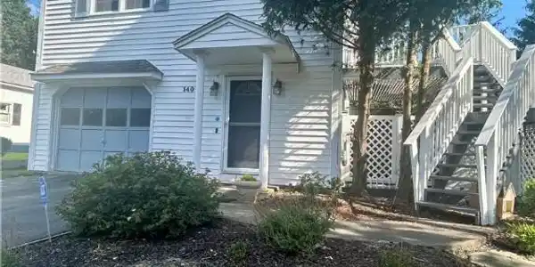 140 Alden Avenue