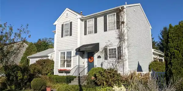 4 Spinnaker Drive
