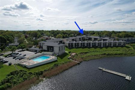 400 Narragansett Parkway