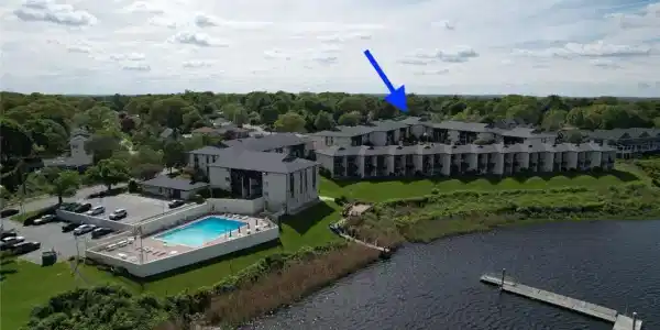 400 Narragansett Parkway