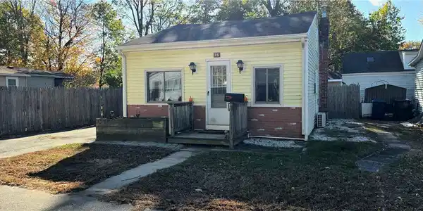 76 Kenway Avenue