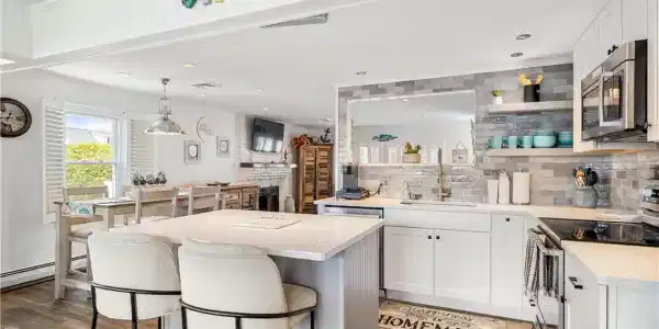 35 Willow Avenue