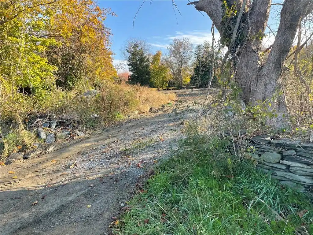 Image 1: South End Entrance