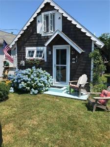 64 Burnside Avenue