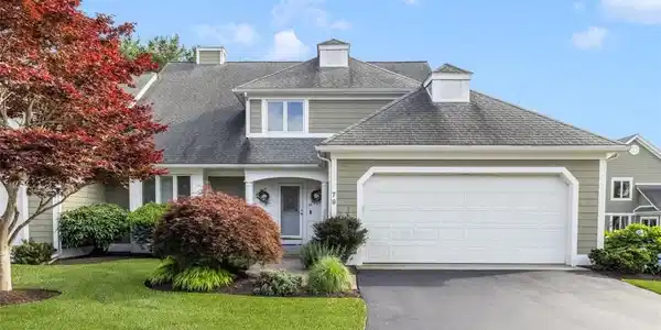 79 Woods Way
