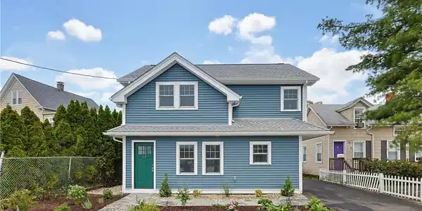 33 Jefferson Avenue