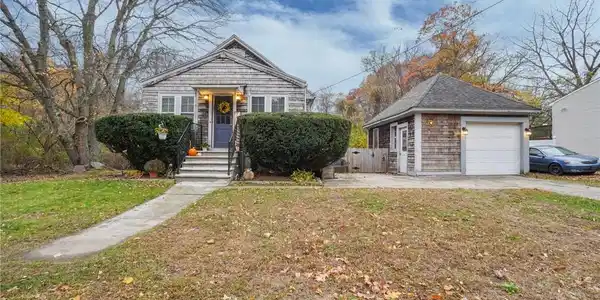 39 Tidewater Drive