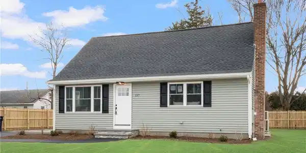 137 Bayview Avenue
