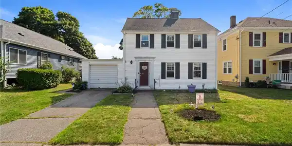33 Linden Avenue