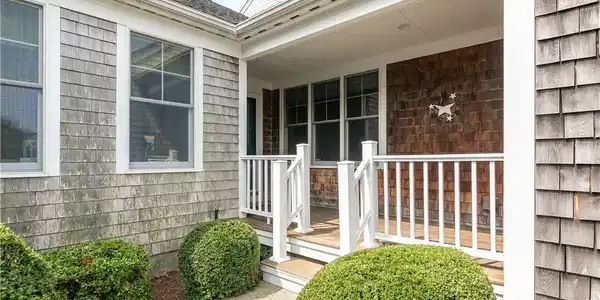103 FERRY LANDING Circle