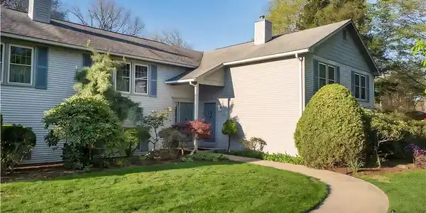 11 Elm Drive