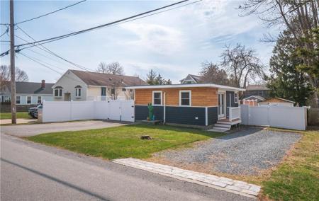 100 Renfrew Avenue