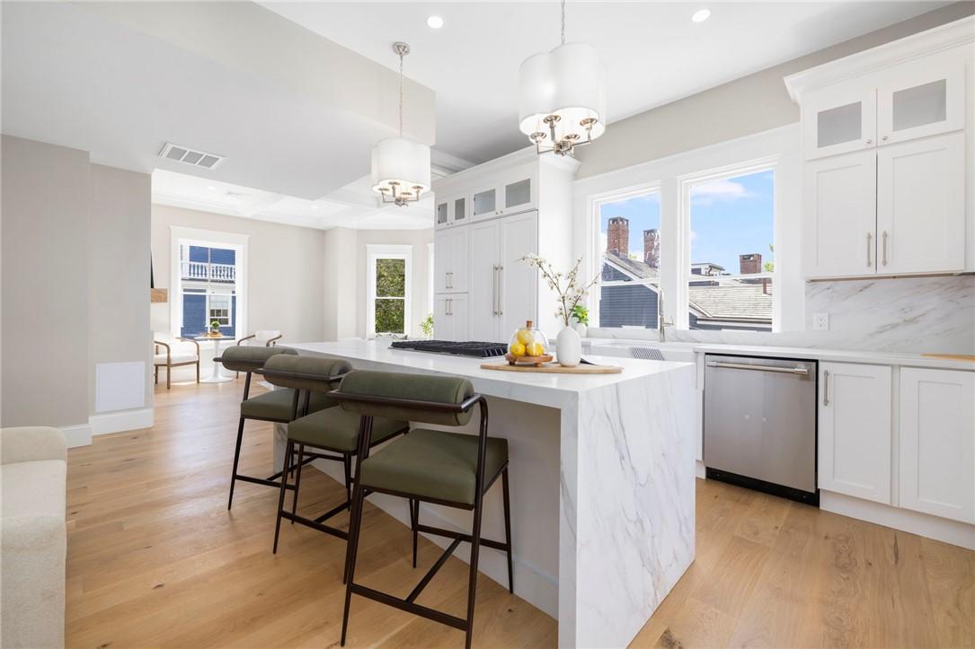 Image 2: kitchen/living great room