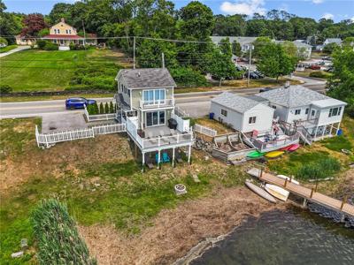 117 Warwick Neck Avenue