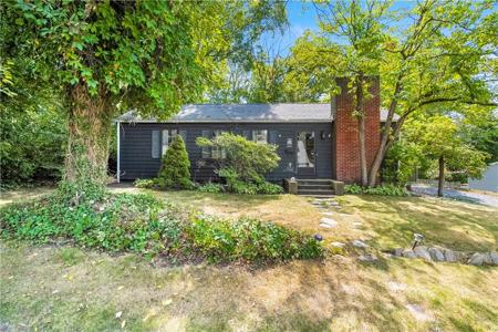 26 Whipple Avenue