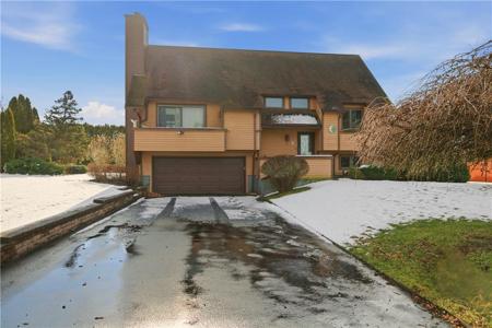 23 Indian Hill Circle