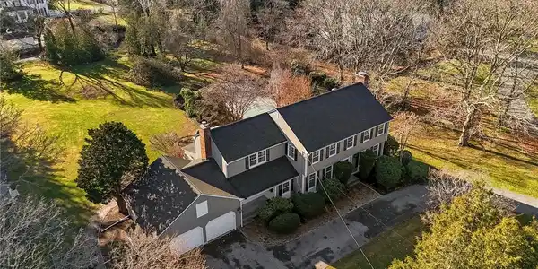 6 Strawberry Drive