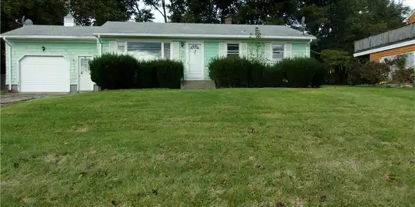 79 Alan Avenue