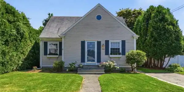 106 Fales Road
