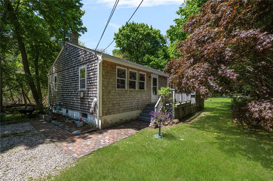 Image 2: Adorable 1000 sf cottage in north end