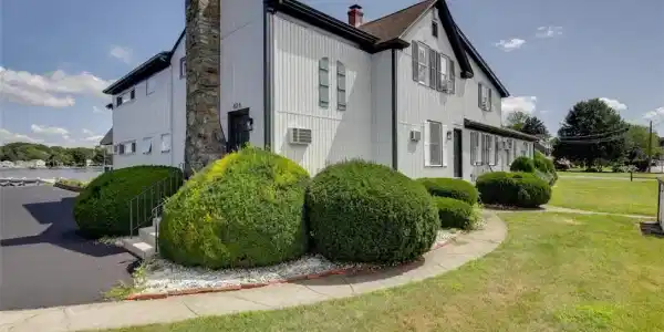 425 County Road