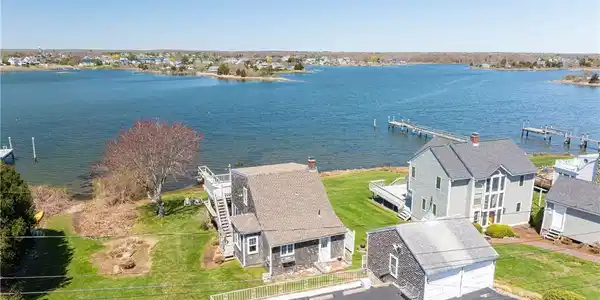 31 East Pond Road
