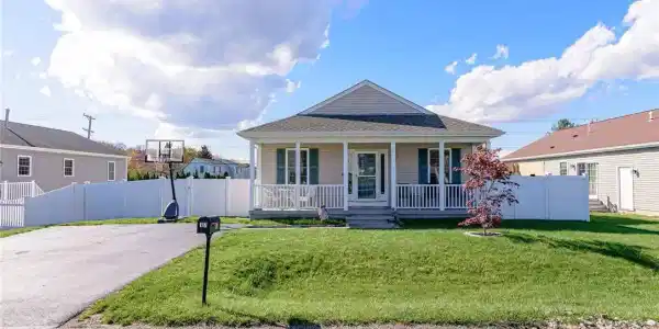 17 Saint Theresa Avenue