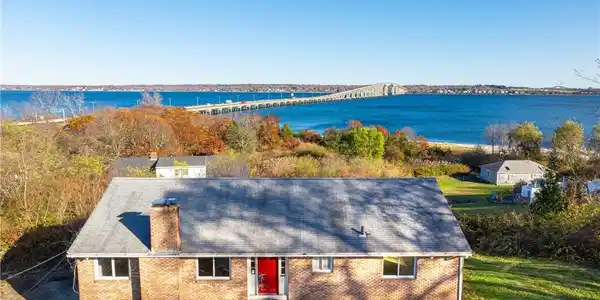 227 Fleetwood Drive