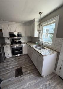 2 Prescott Place