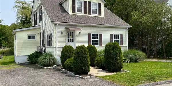 72 Sayles Avenue