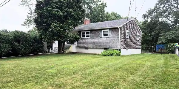 Image 2: BACK YARD