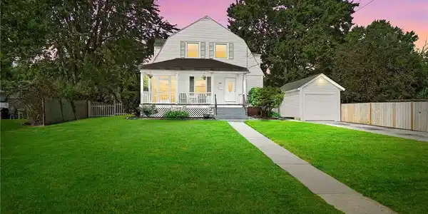 997 WEST SHORE Road