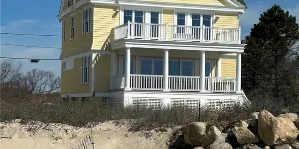 76 Green Hill Ocean Drive