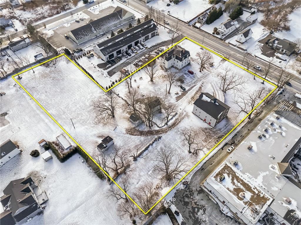 Image 3: Facing southwest (East Main Road shown on top righ