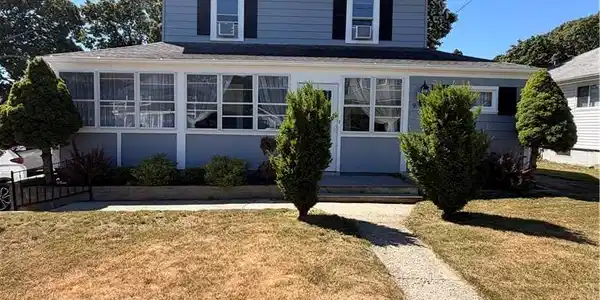 58 Surf Avenue