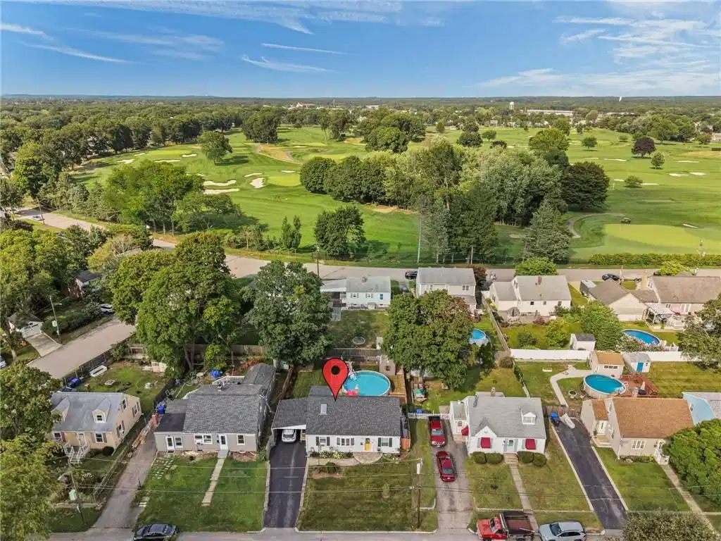 Image 1: Wannamoisett Country Club