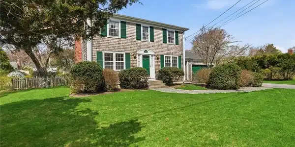194 New Meadow Road