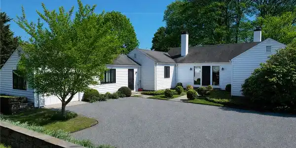 18 Ledge Road