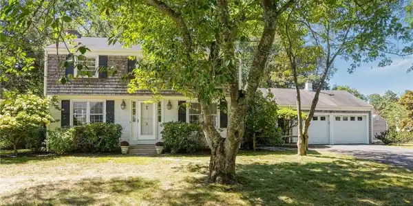 6 Lafayette Road